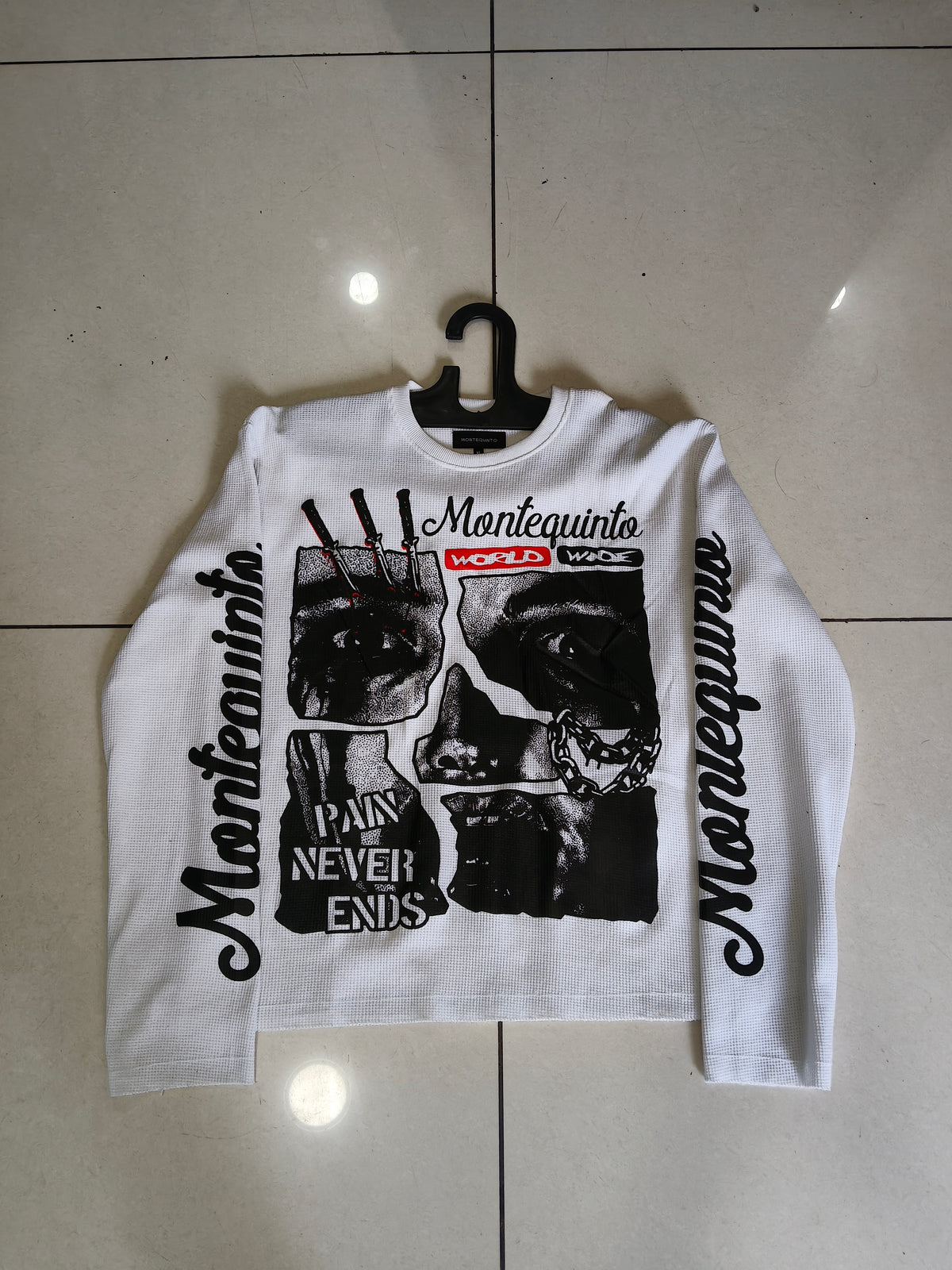 Moniequinto Men White Graphic Printed Oversized Waffle Knit T-Shirt