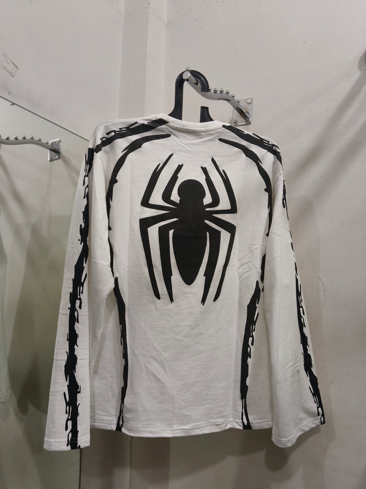 White Waffle-Knit Spider Graphic Full Sleeve T-Shirt