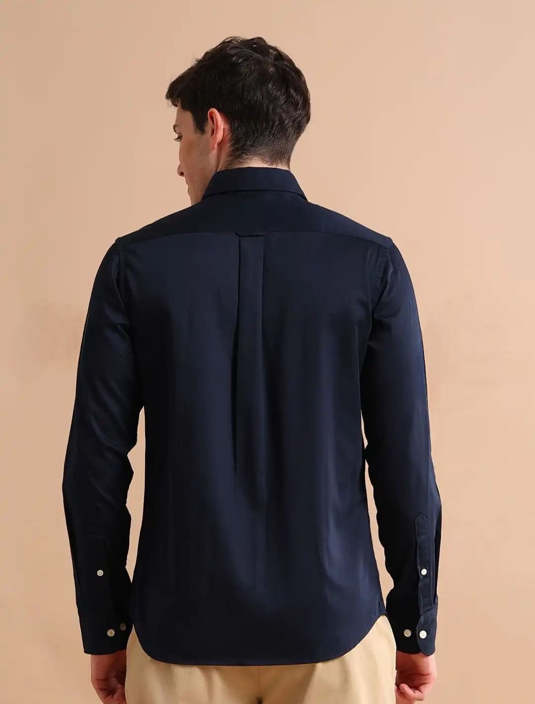 Navy Oxford Button-Down Shirt - Classic Casual Wear