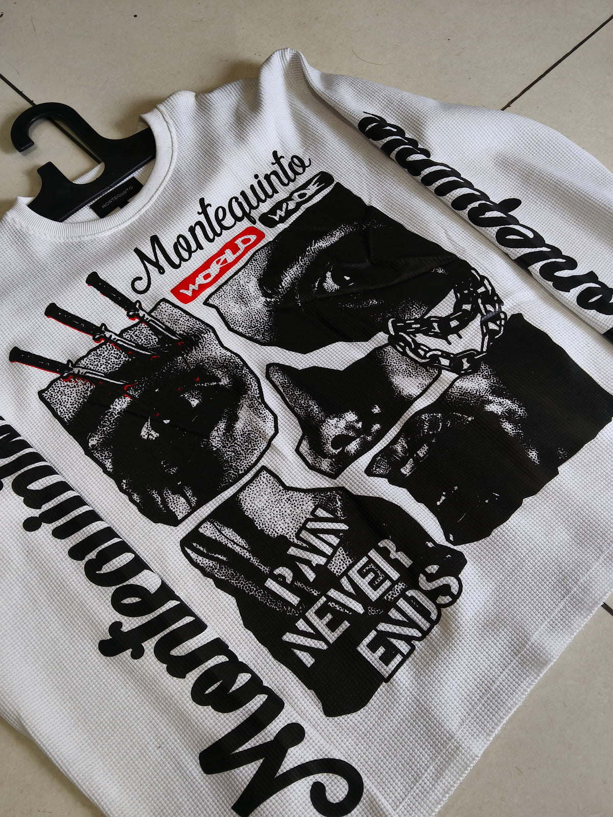 Moniequinto Men White Graphic Printed Oversized Waffle Knit T-Shirt